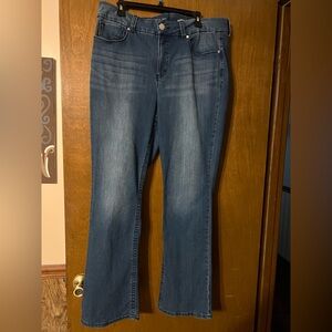 Seven7 Women's Bootcut Jeans in Medium Blue Wash